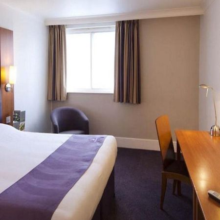 Premier Inn Nottingham Arena Ngoại thất bức ảnh