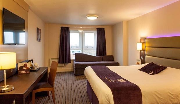 Premier Inn Nottingham Arena Ngoại thất bức ảnh